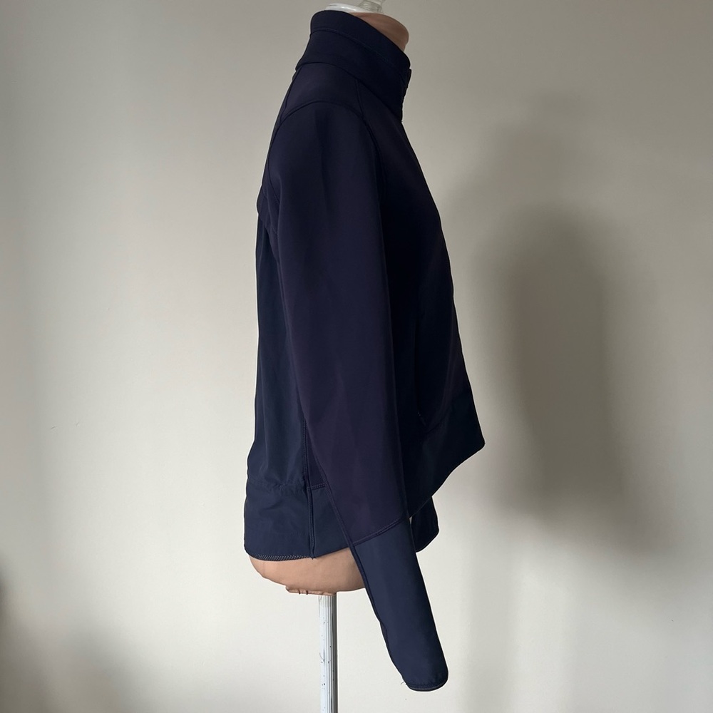 Lululemon Athletica Cardio Squad Midnight Navy Blue Zip Up Jacket W4AF7S EUC 4 - Picture 6 of 9